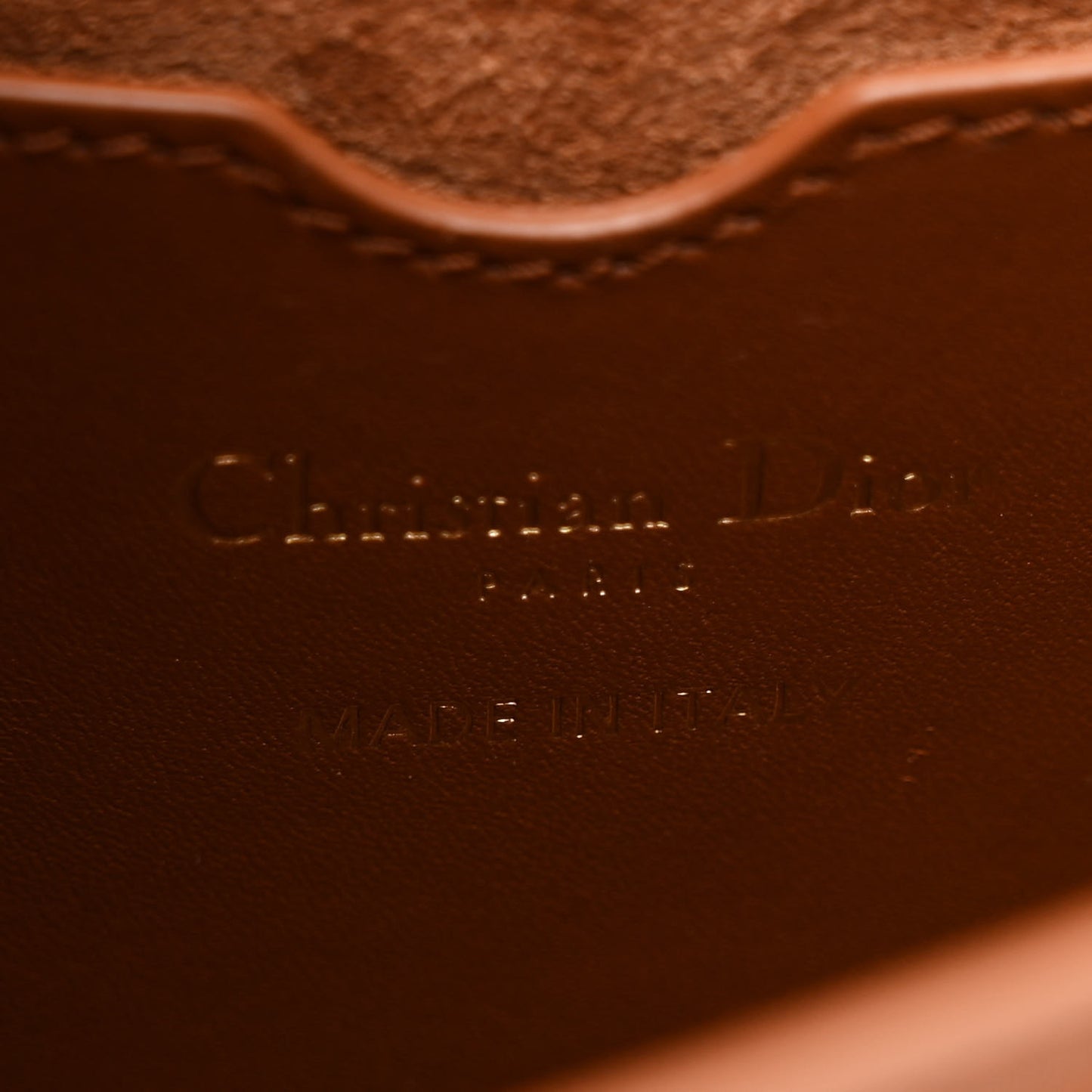 Box Calfskin Medium Bobby Flap Dark Tan