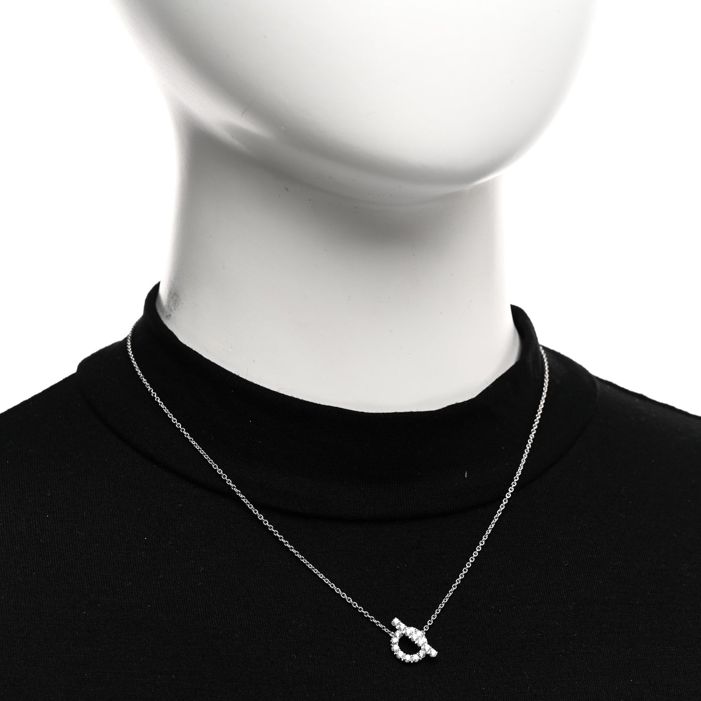 18K White Gold Diamond Finesse Pendant Necklace