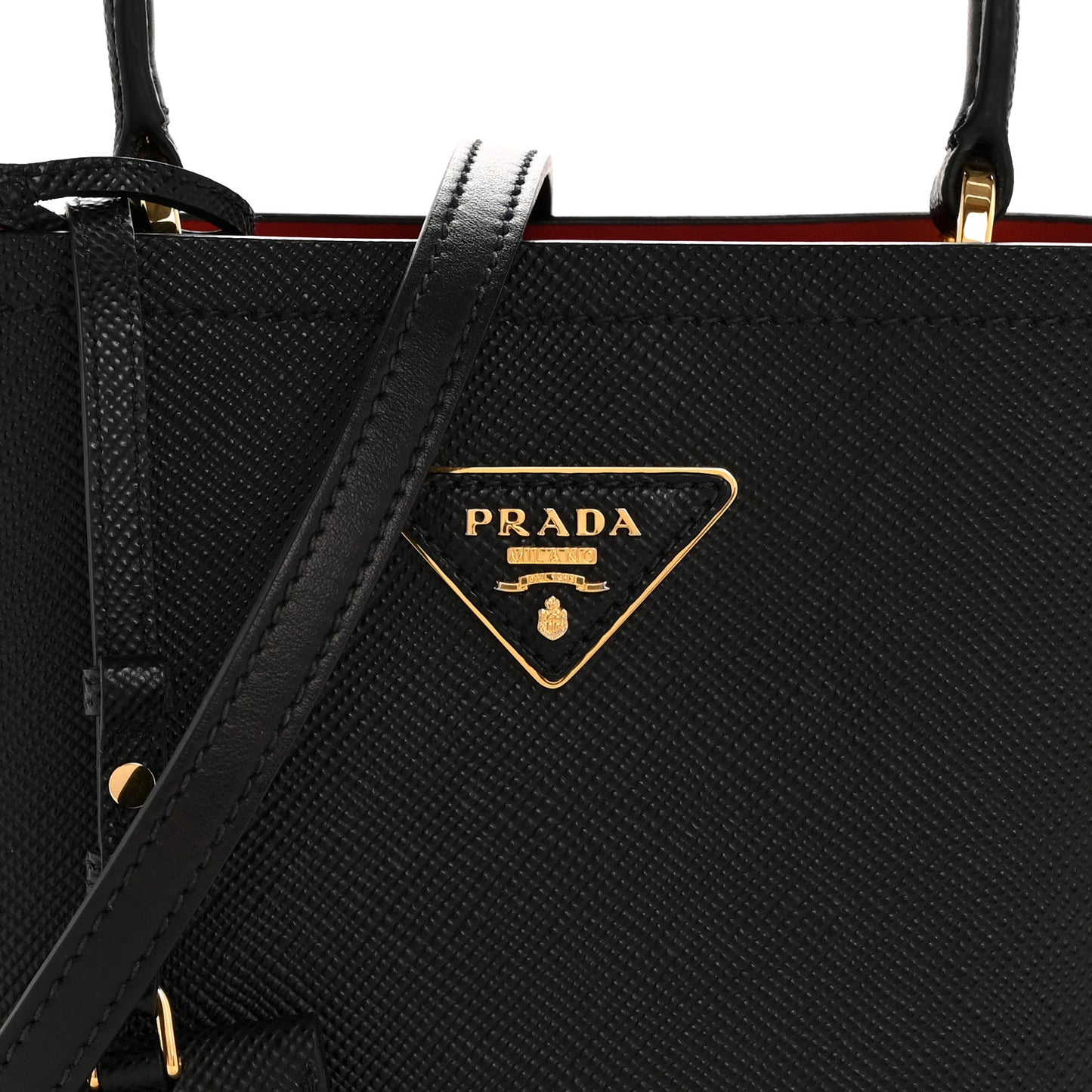 Saffiano Cuir Small Panier Bucket Bag Black Fuoco