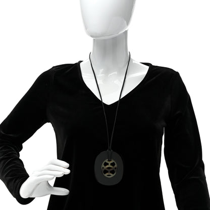 Hermes Buffalo Horn Lacquer Lift Necklace PM Black 2 of 5