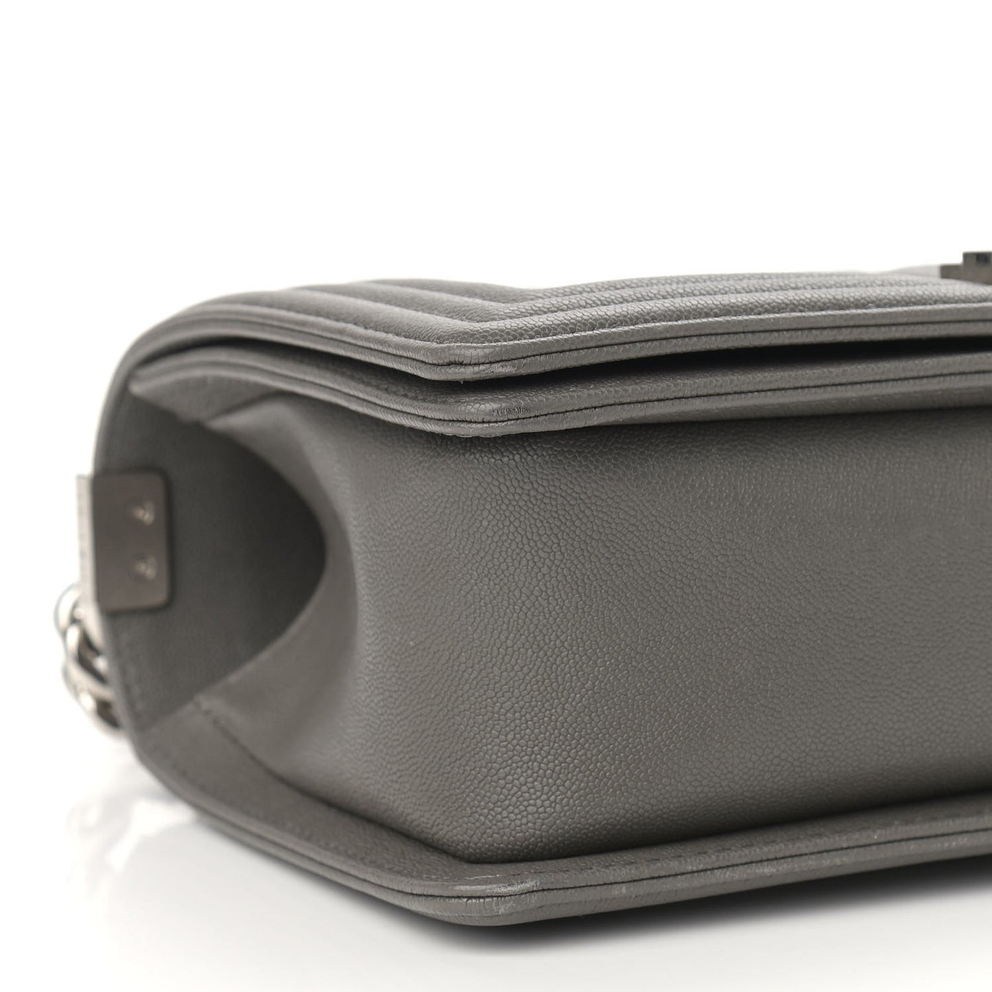 Caviar Quilted Medium Boy Flap Grey