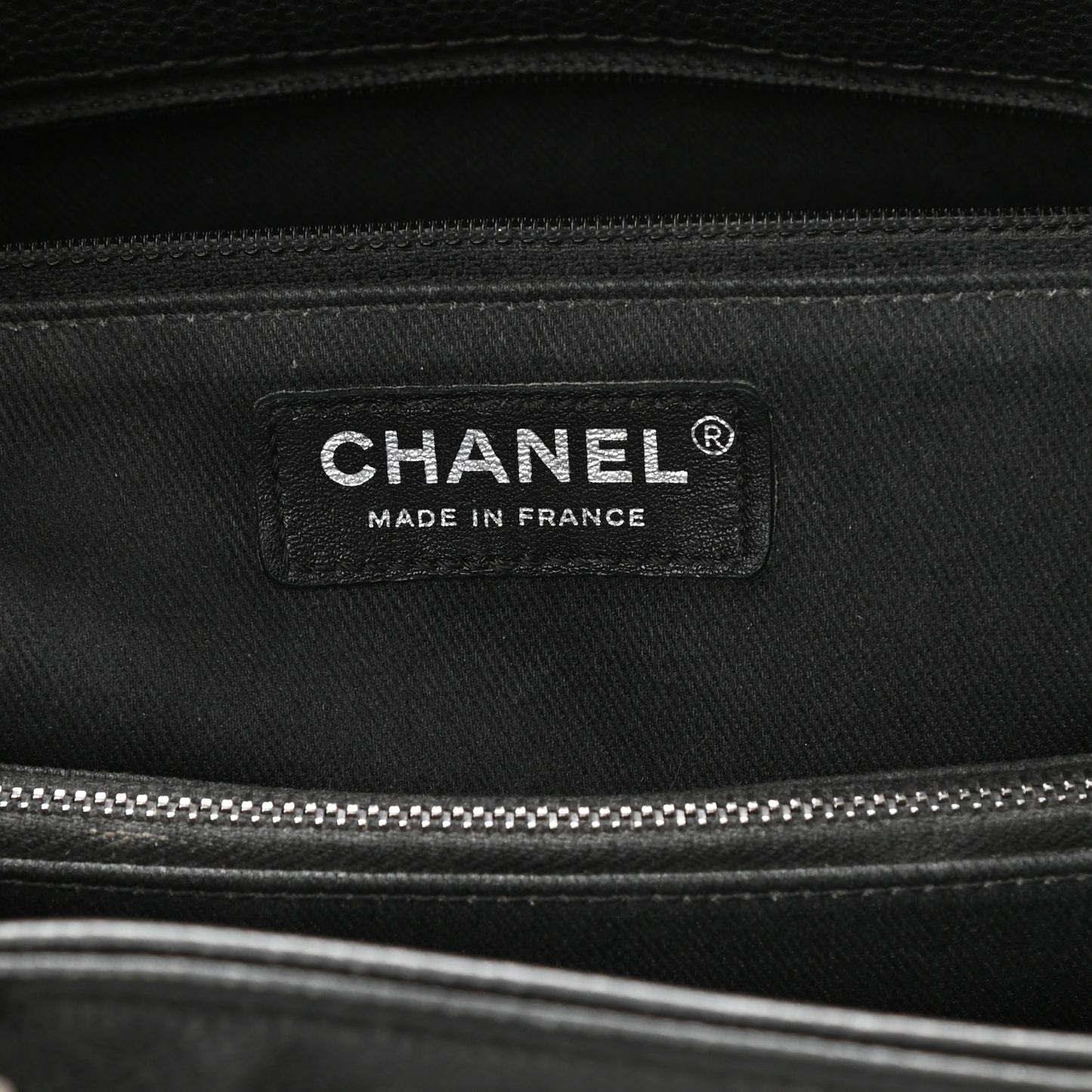 Grained Calfskin Woven Chain Medium Shopping Tote Black