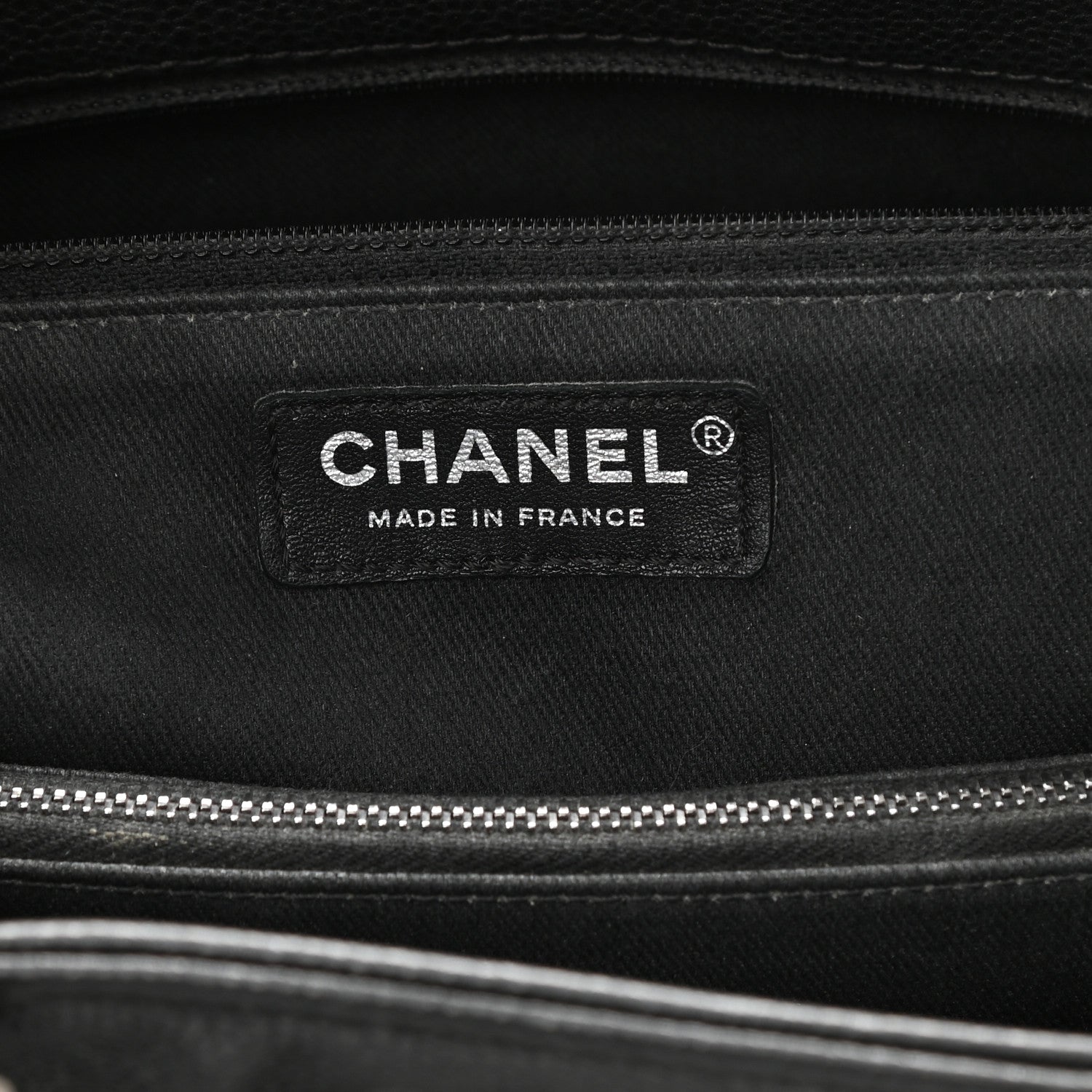 Chanel Grained Calfskin Woven Chain Medium Shopping Tote Black 6 of 11