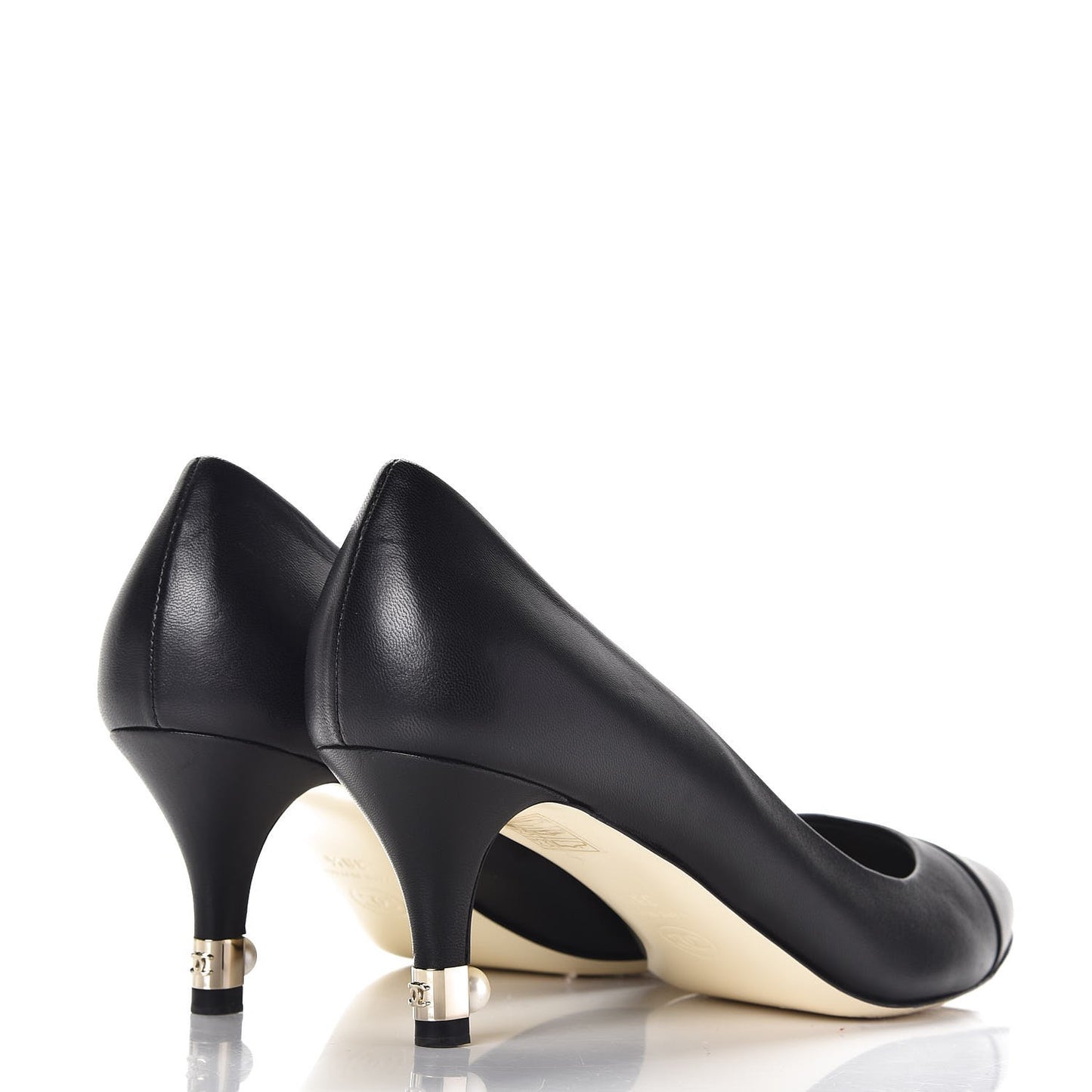 Lambskin Cap Toe Pearl Pumps 38.5 Black