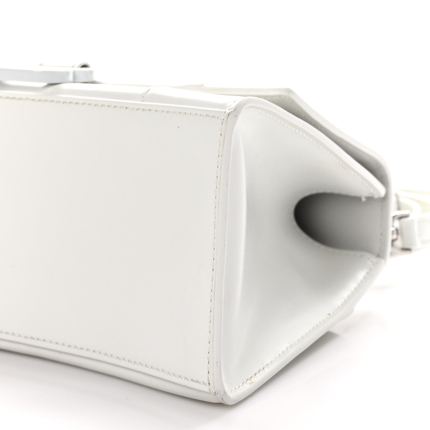 Shiny Box Calfskin Tonal B Small Hourglass Top Handle Bag White