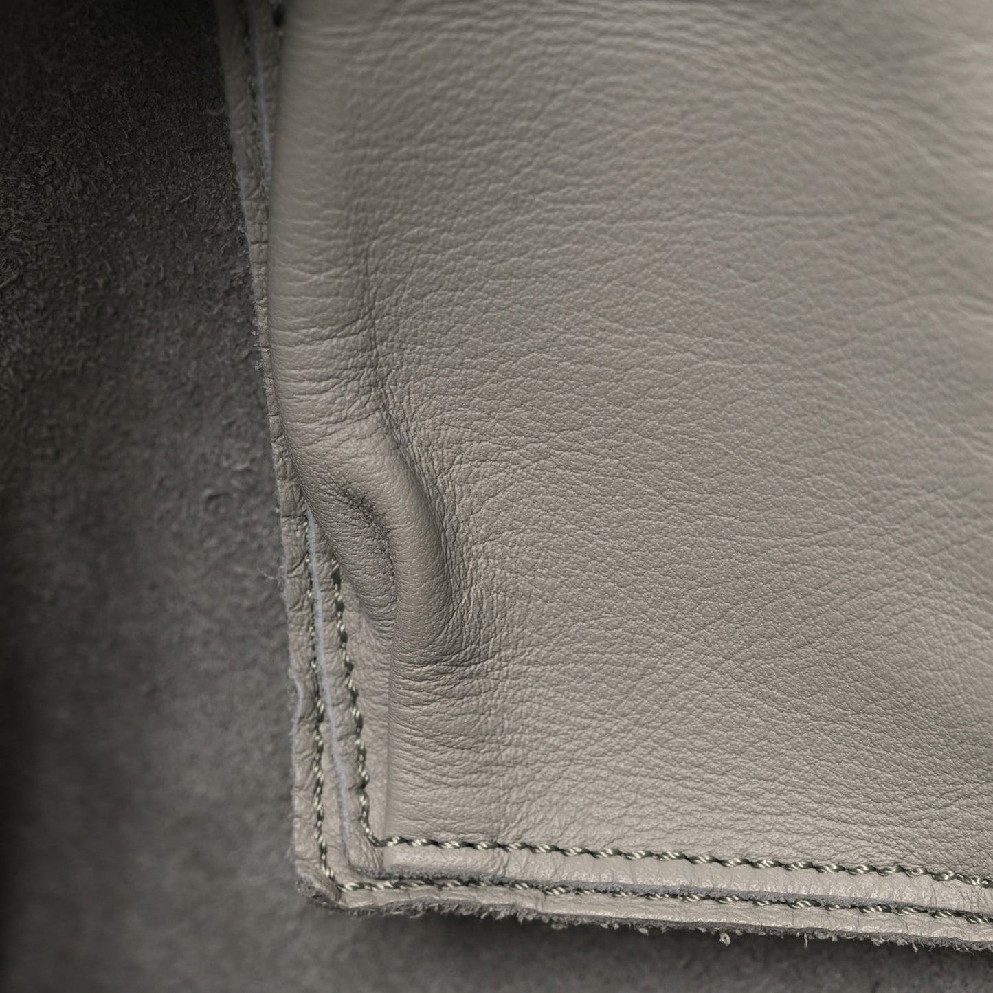 Veau Papier A4 Zip Around Tote Gray
