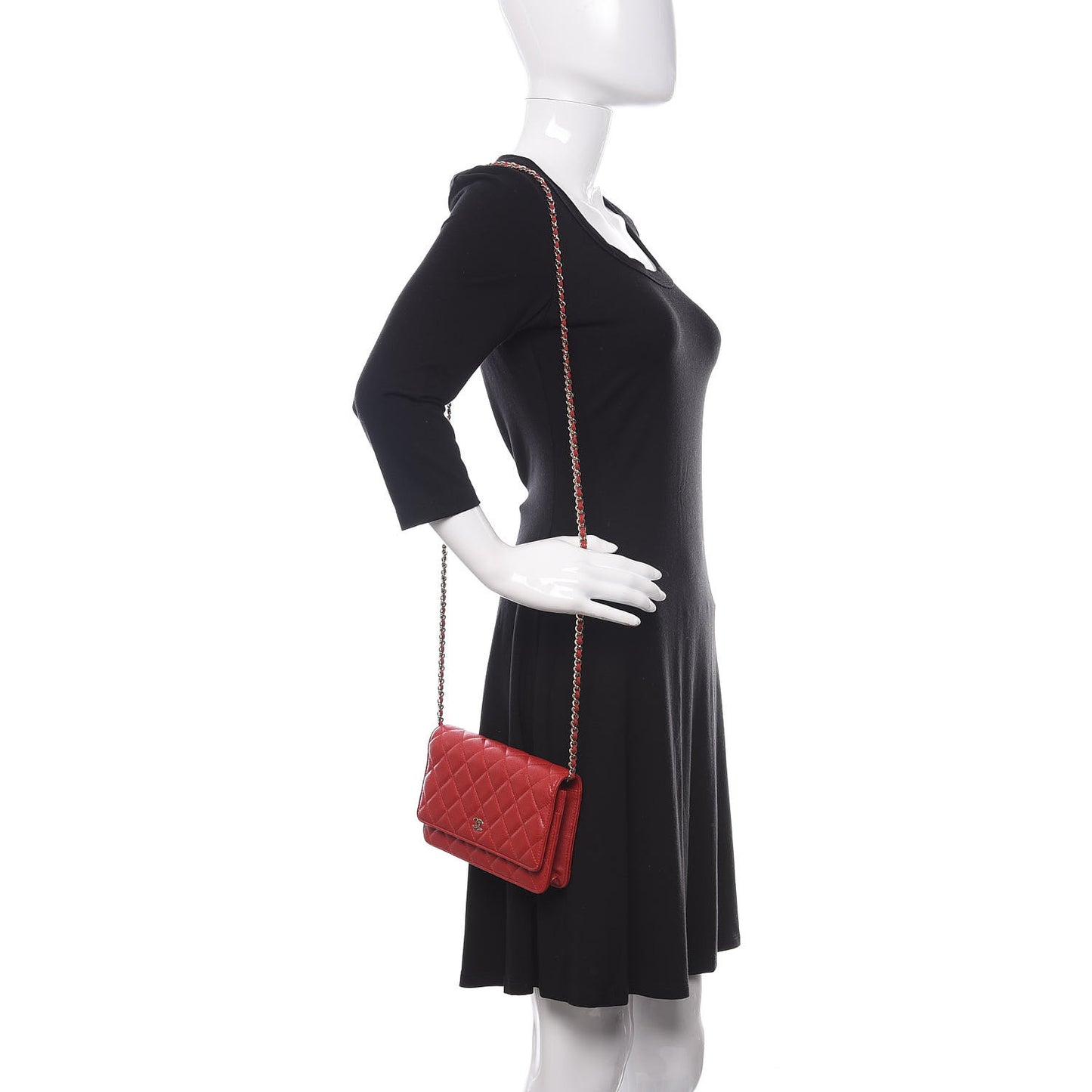 Caviar Quilted Wallet on Chain WOC Red