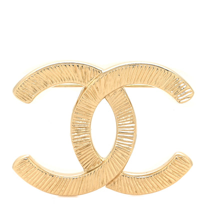Chanel Metal CC Brooch Gold 1 of 3