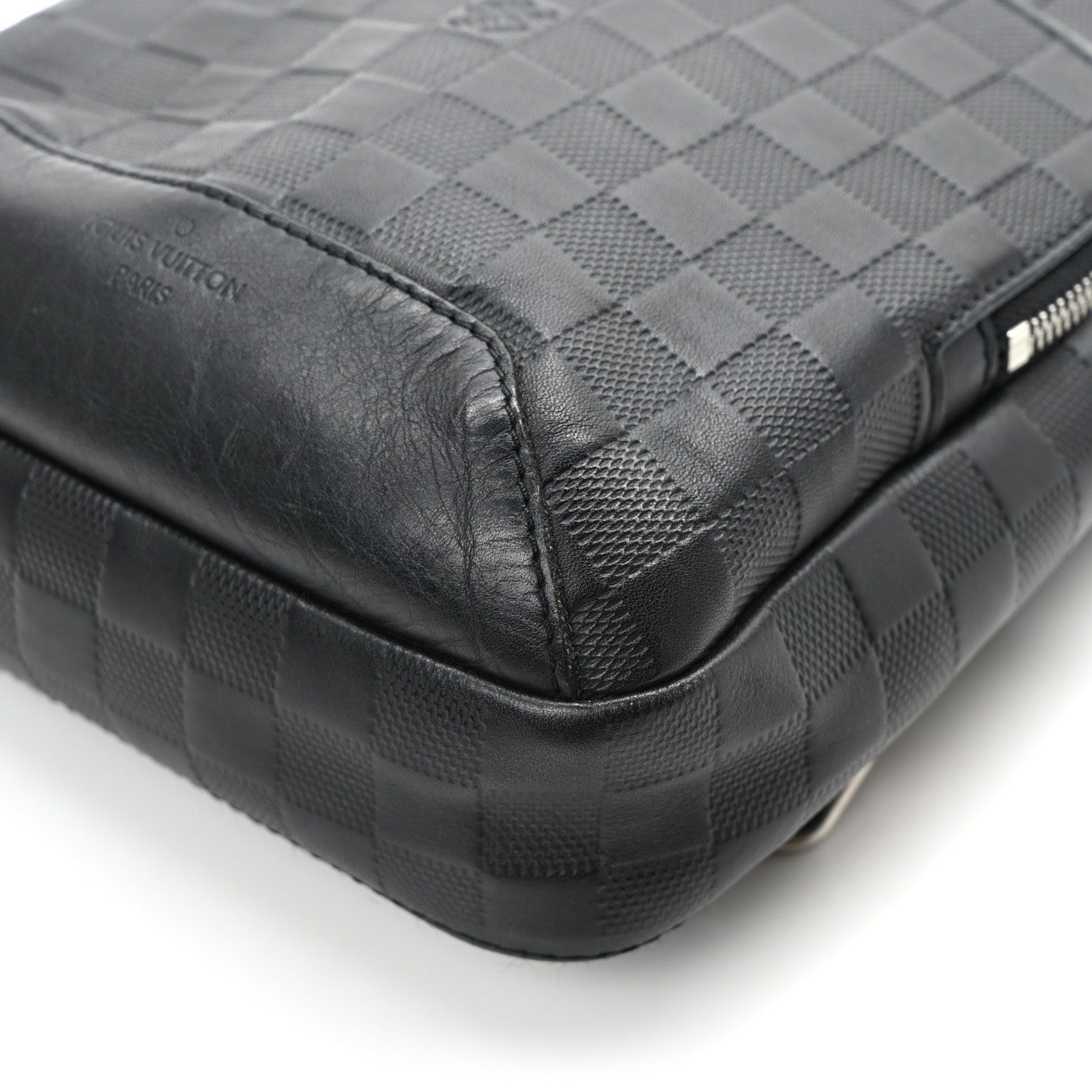 Louis Vuitton Damier Infini Avenue Sling Bag Onyx 10 of 10