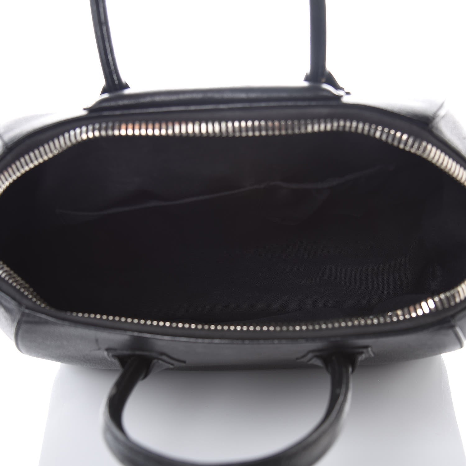 Givenchy Sugar Goatskin Medium Antigona Black 5 of 15