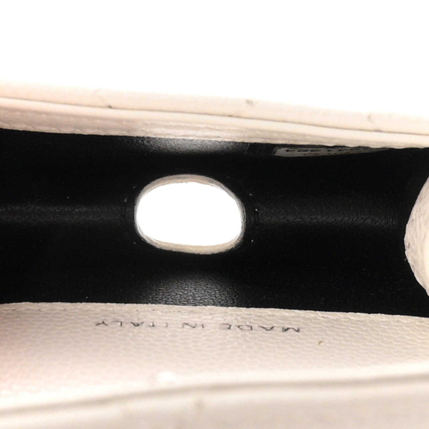 Chanel Caviar Quilted Airpods Pro Holder Belt White 5 of 11