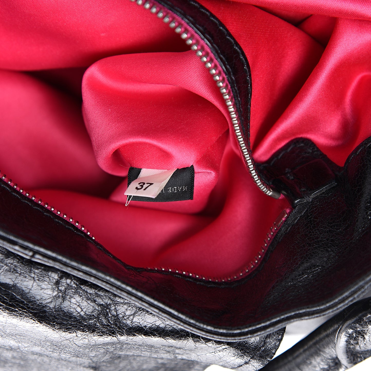 Vitello Lux Gathered Hobo Black