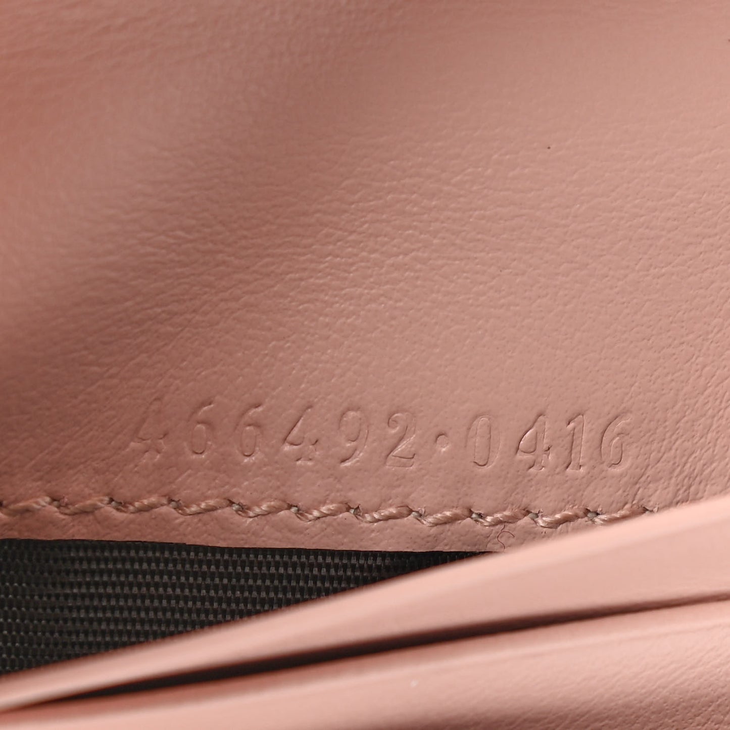 Calfskin Matelasse GG Marmont Card Case Wallet Perfect Pink