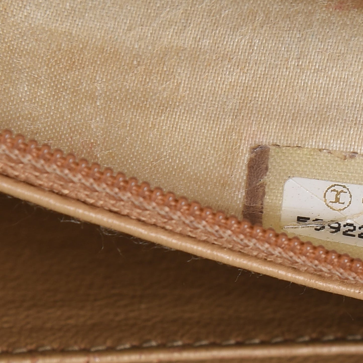 Caviar CC Small Tote Bag Beige