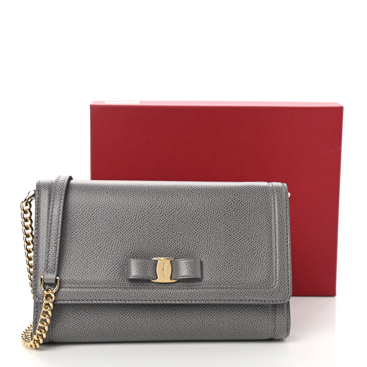 Pebbled Calfskin Vara Chain Bag Urban Grey