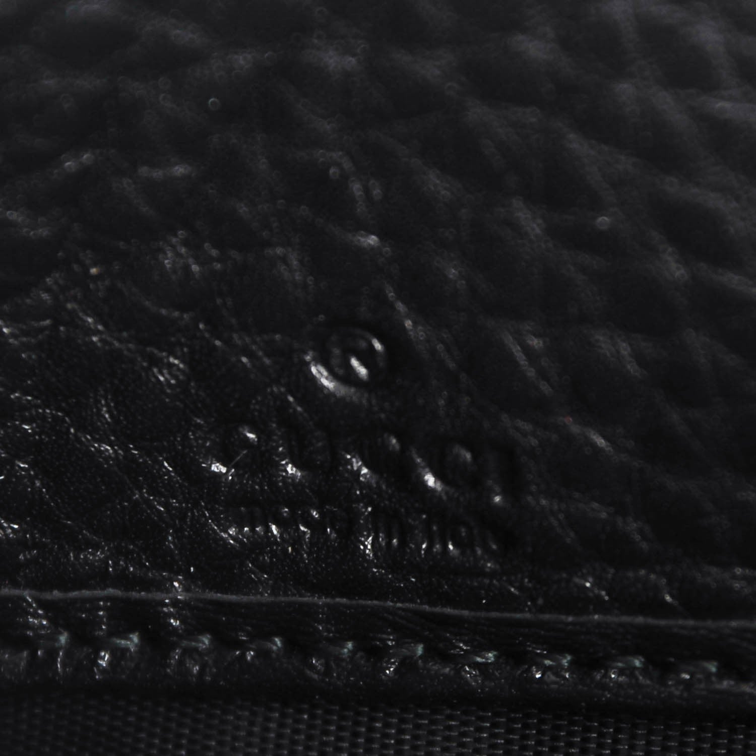 Gucci Pebbled Calfskin Studded Soho Zip Around Wallet Black 6 of 7