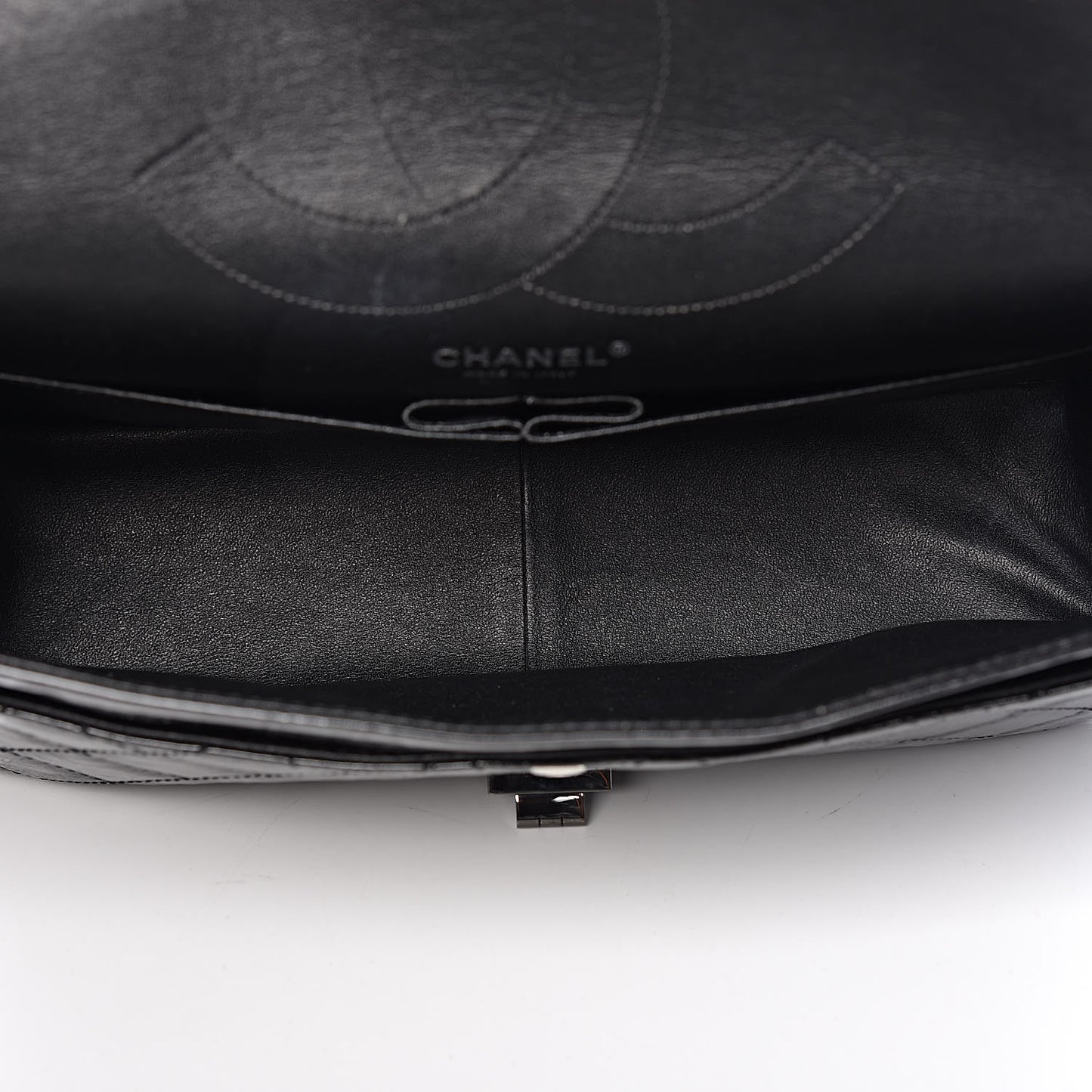 Glazed Aged Calfskin Quilted 2.55 Reissue 227 Flap So Black