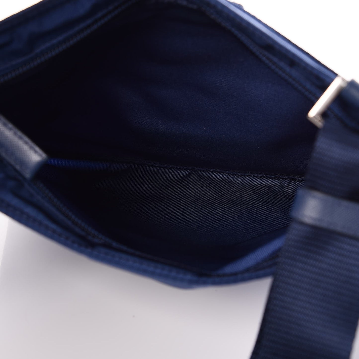 Tessuto Nylon Flat Messenger Bag Royal Blue