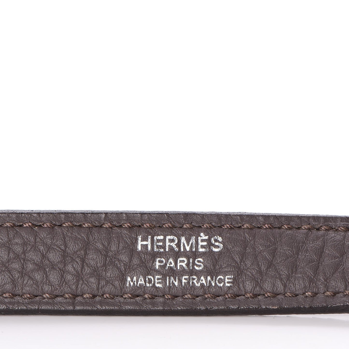 Togo Kelly Retourne 28 Etain