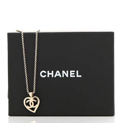 Chanel CC Heart Chain Pendant Necklace Gold 7 of 7
