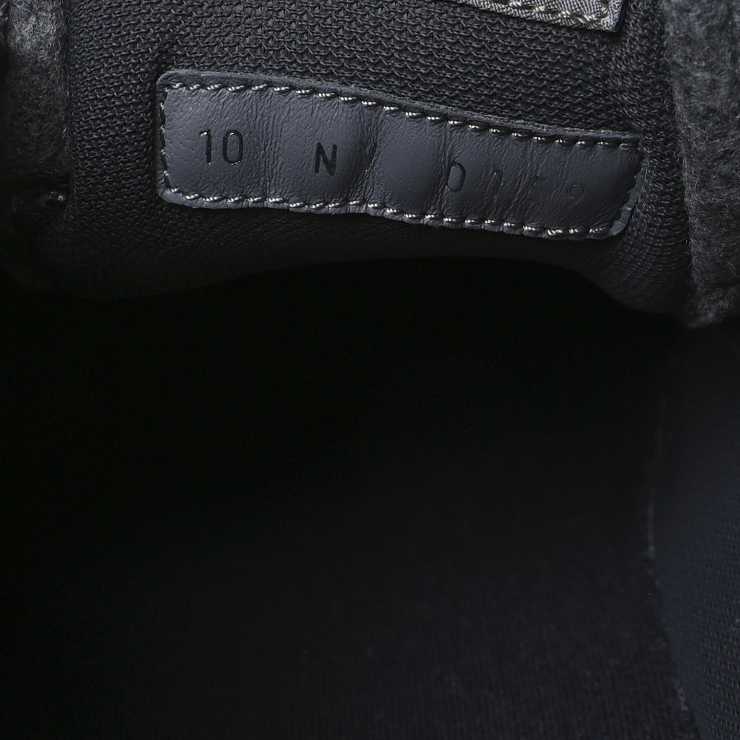 Wool Mens LV Trainer Sneakers 10 Grey