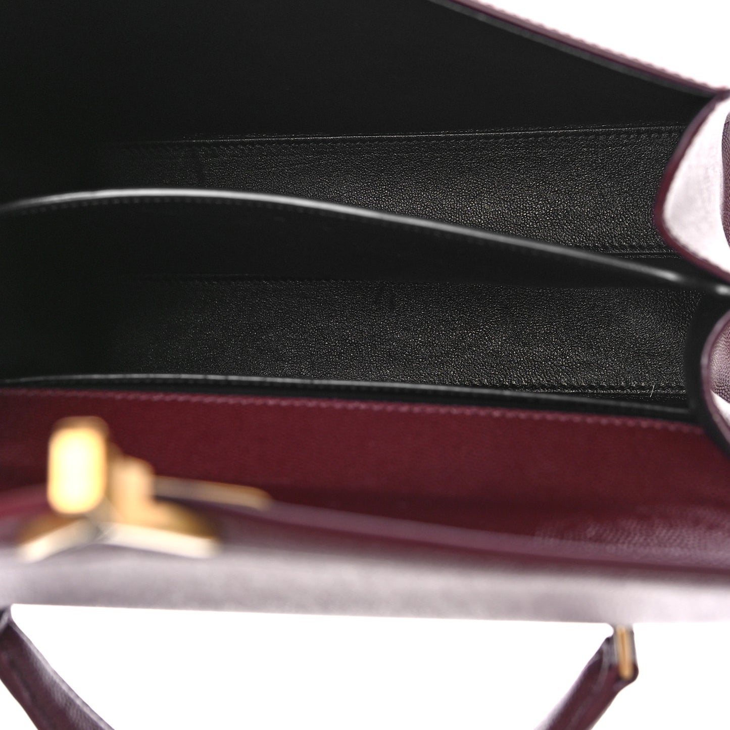 Grain de Poudre Medium Classic Monogram Cassandra Top Handle Rouge Legion