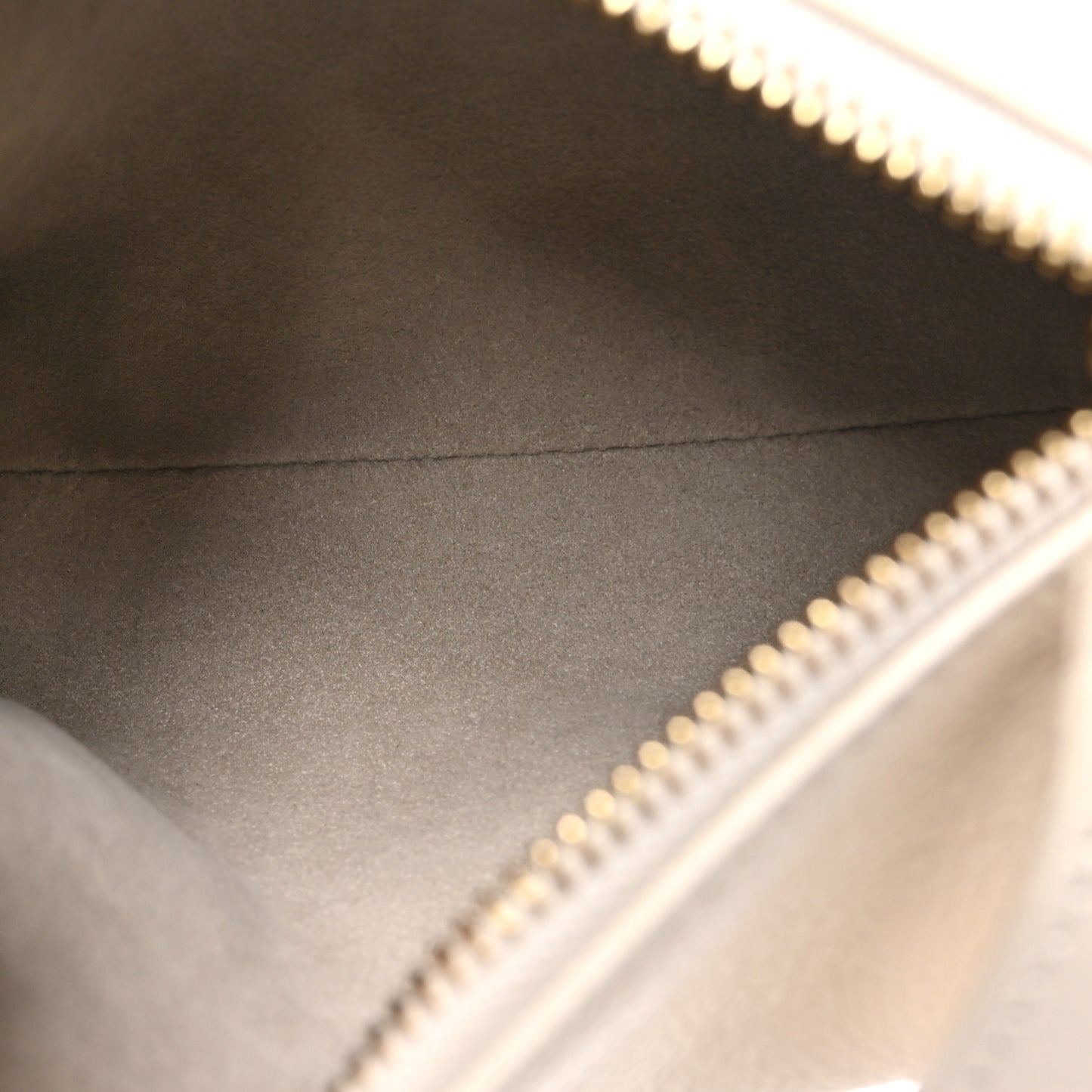 Calfskin Side Trunk PM Chalk