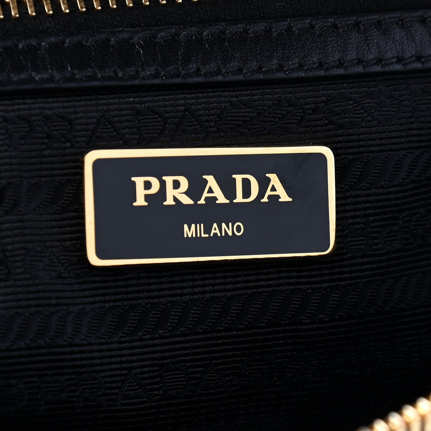 Jacquard Logo Camera Bag Black