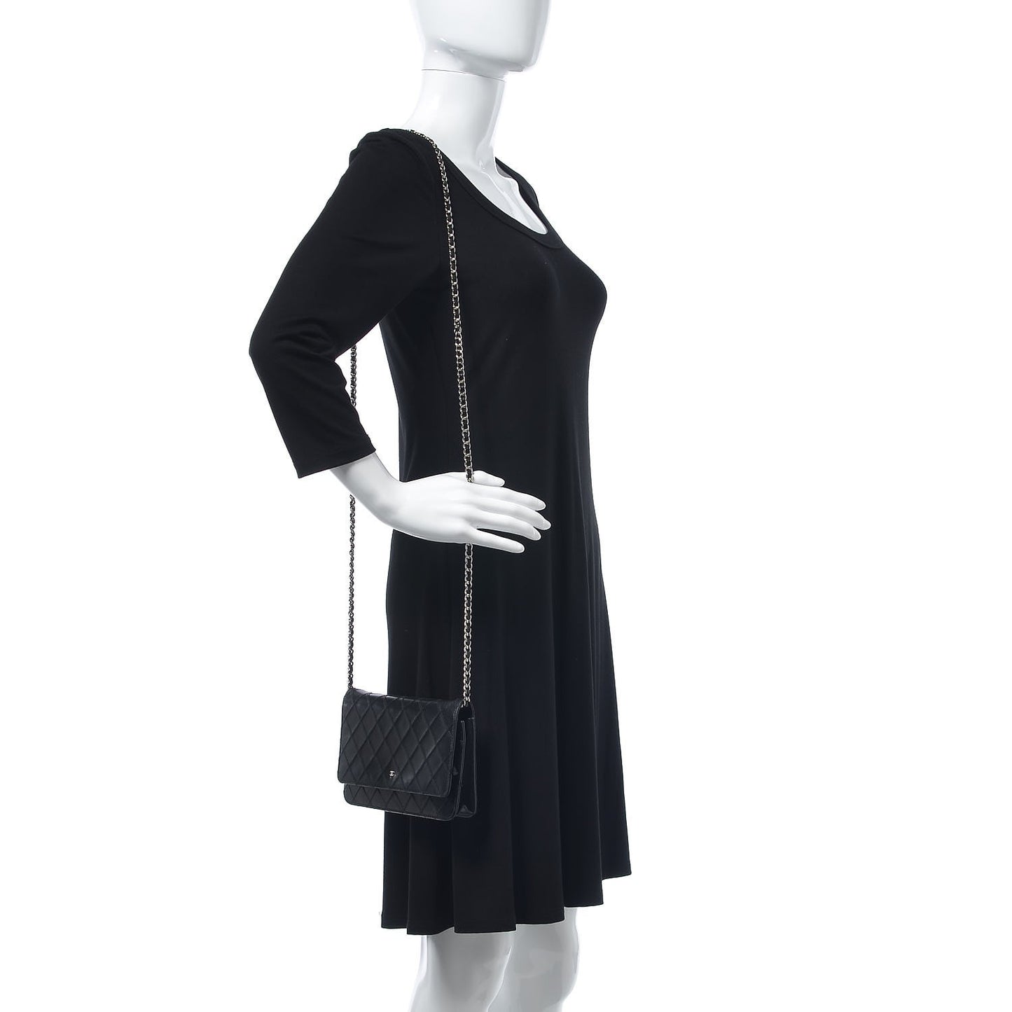 Lambskin Diamond Stitched Wallet On Chain WOC Black