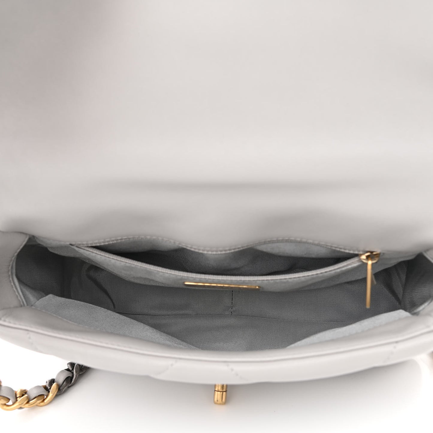 Lambskin Quilted Medium Chanel 19 Flap Grey