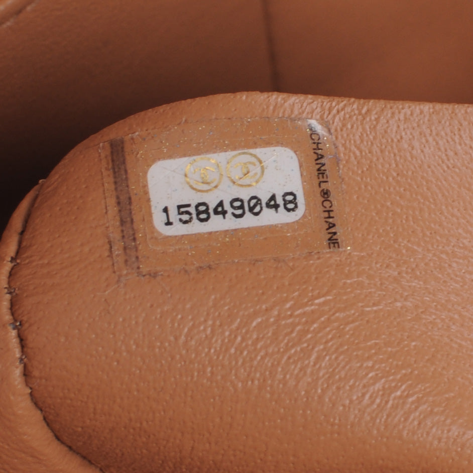Lambskin Jumbo Double Flap Dark Beige