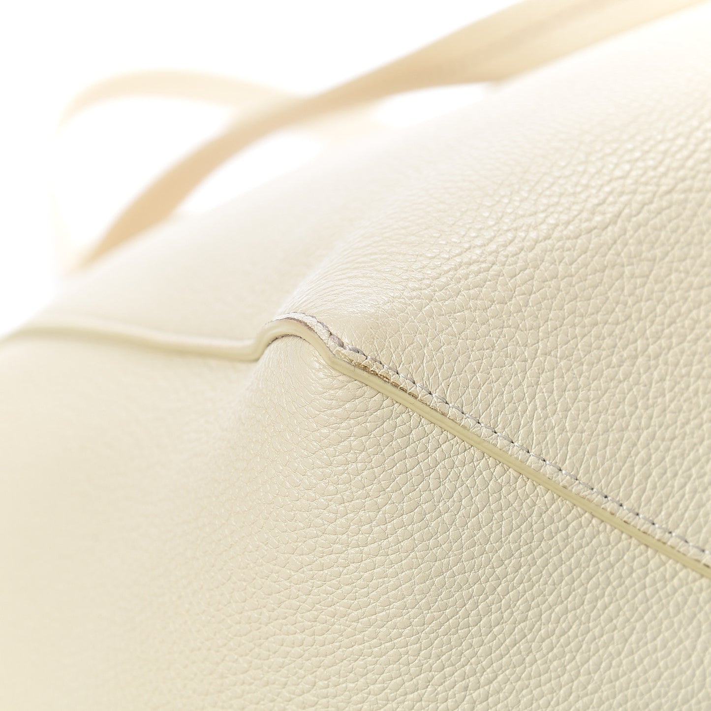 Soft Grained Calfskin Small Belt Cabas Phantom Vanilla