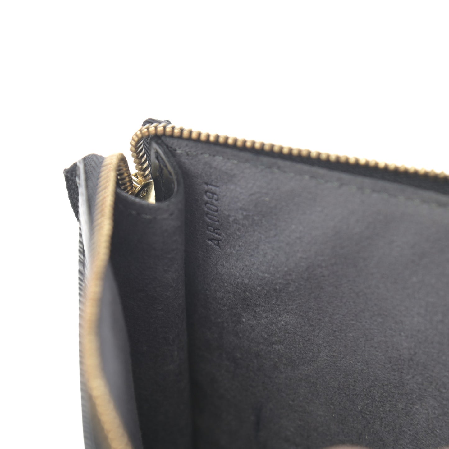 Epi Pochette Accessories 24 Black