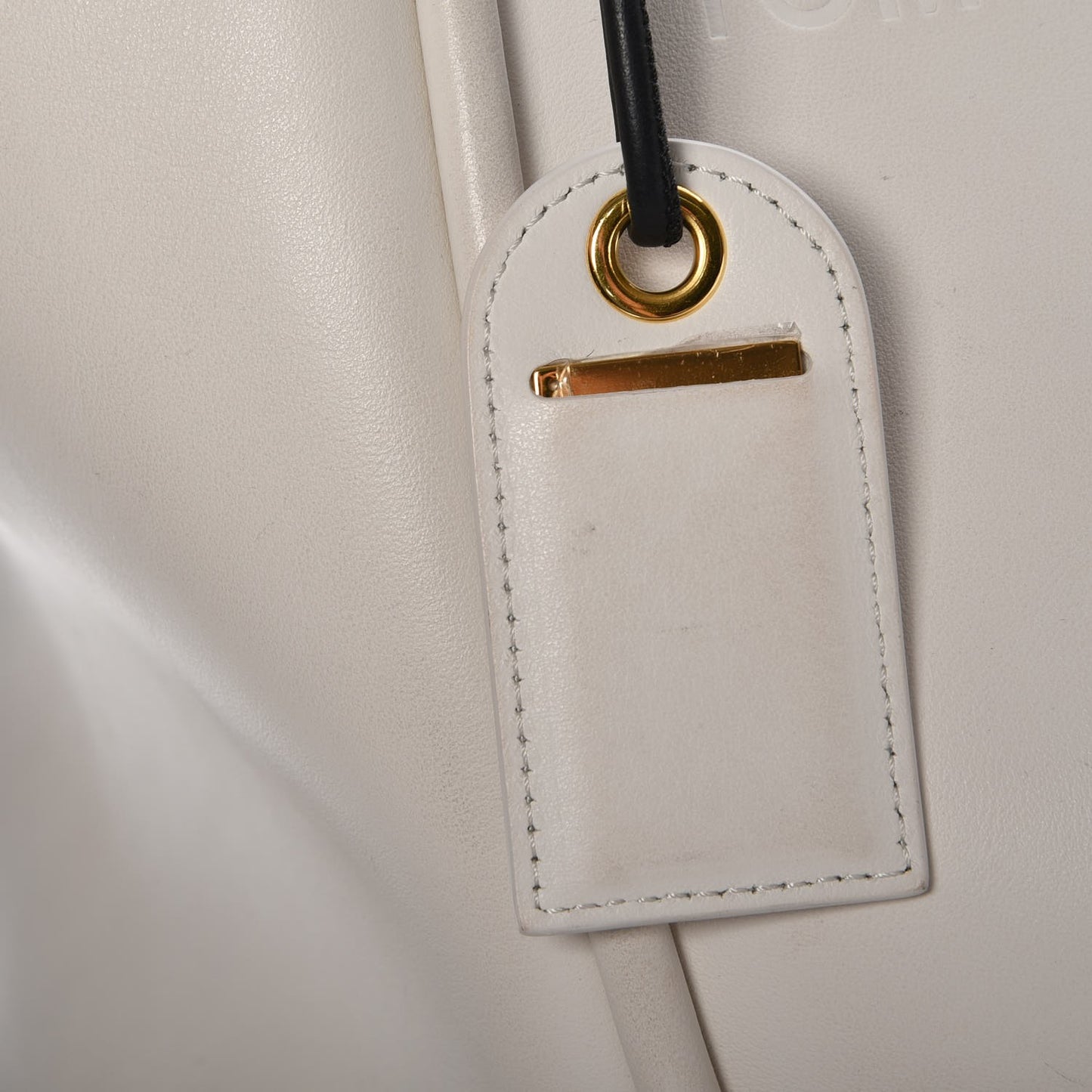 Calfskin Tubo Horizontal Tote Chalk