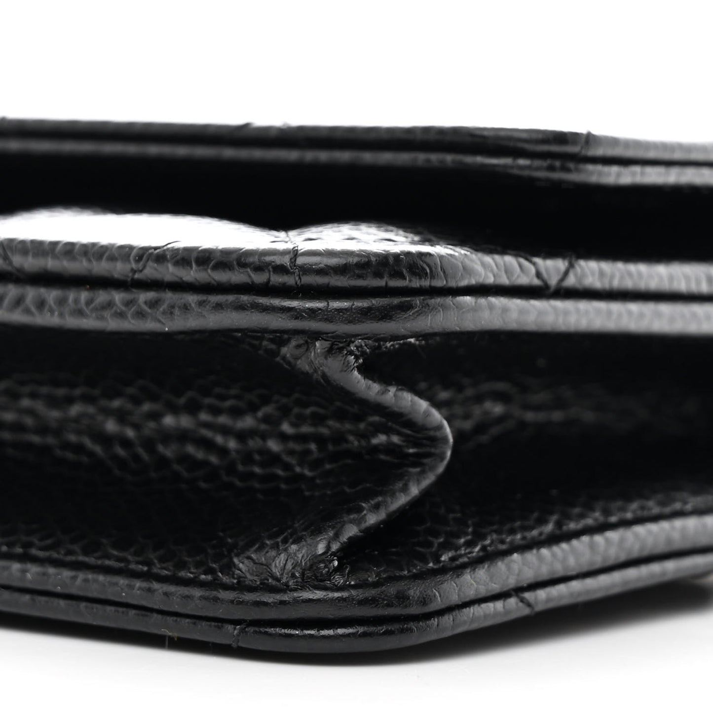 Caviar Quilted CC Turnlock Wallet On Chain WOC Black