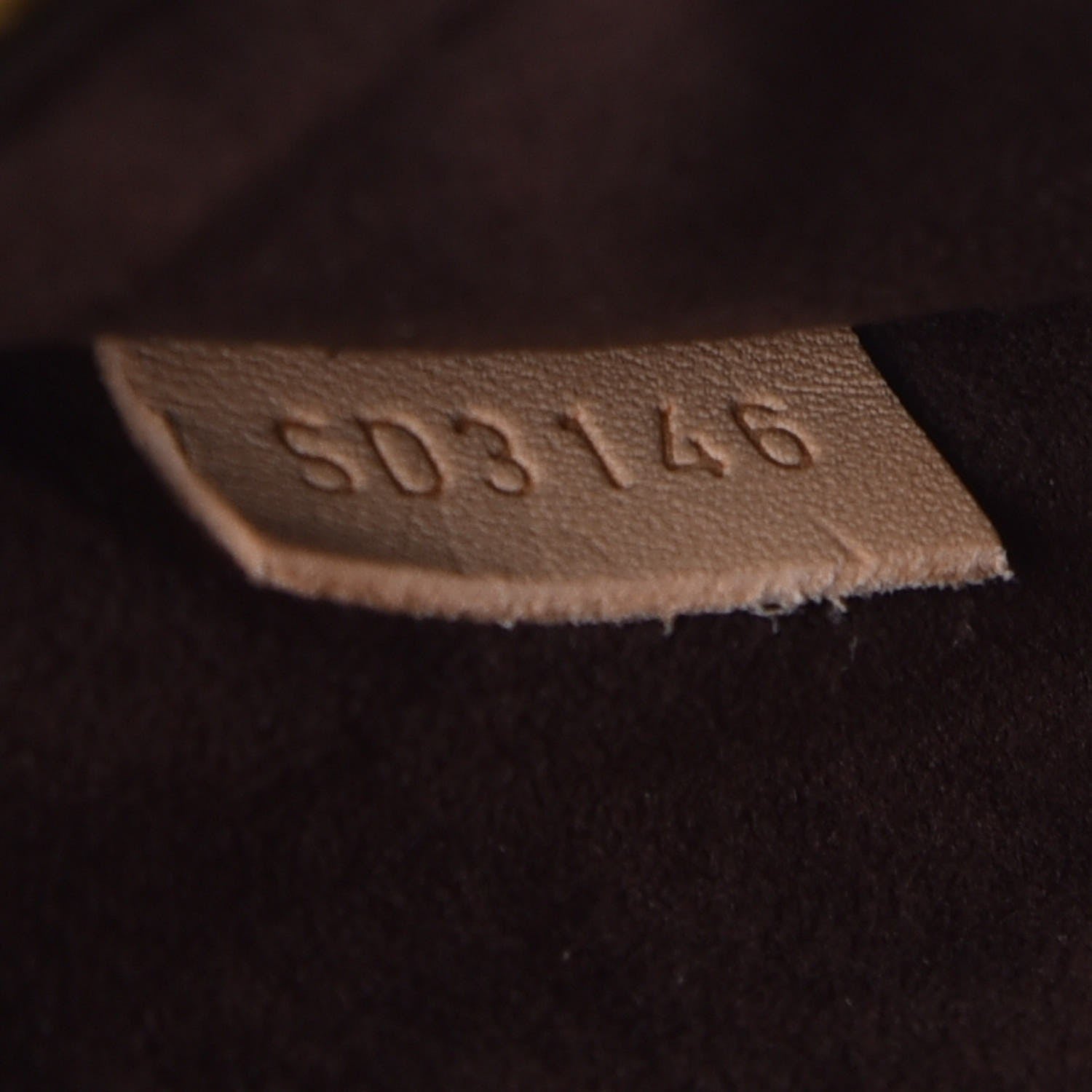 Louis Vuitton Monogram Pochette Metis 7 of 10