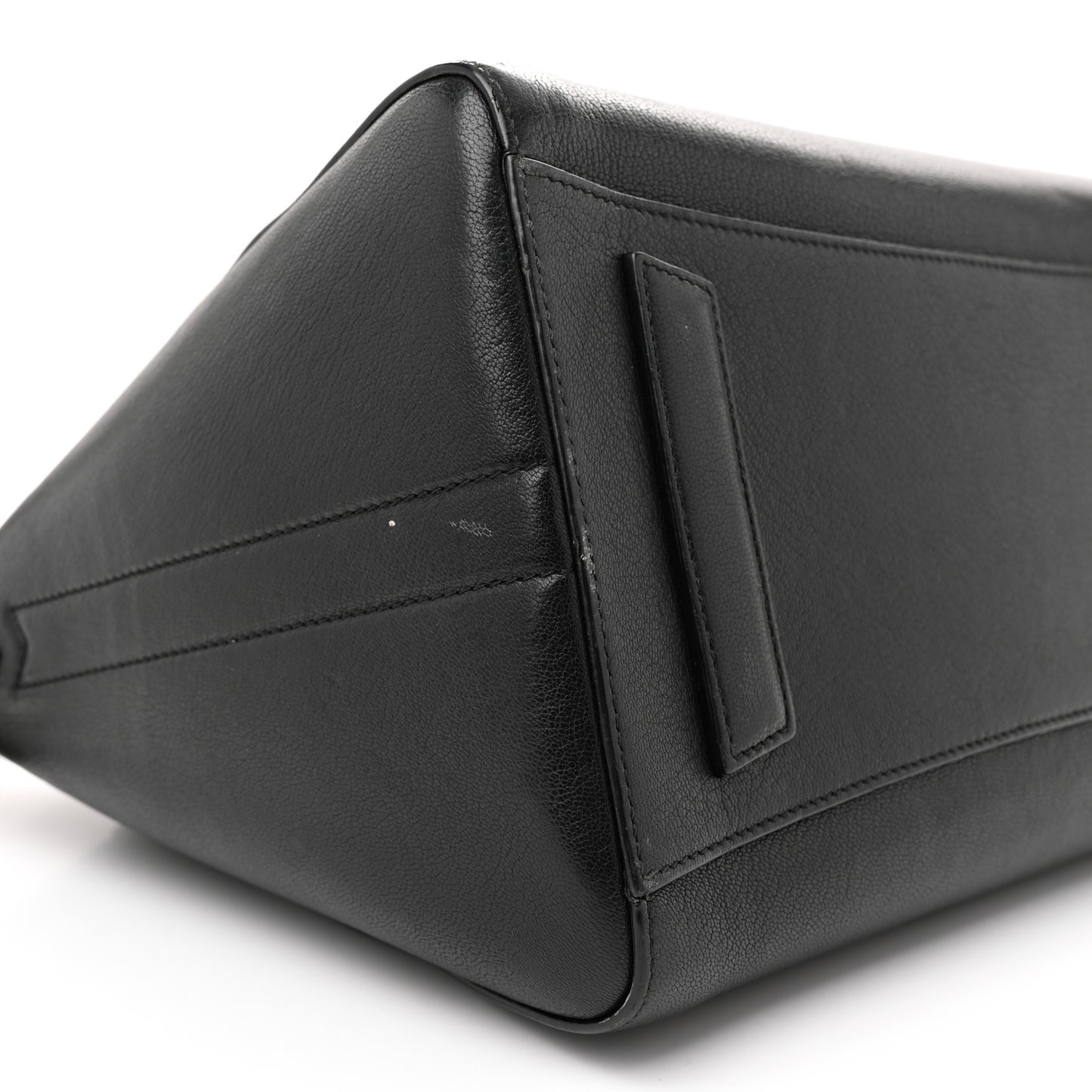 Sugar Goatskin Medium Antigona Black