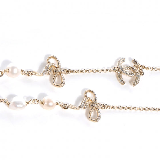 Pearl Crystal CC Ribbon Necklace Gold