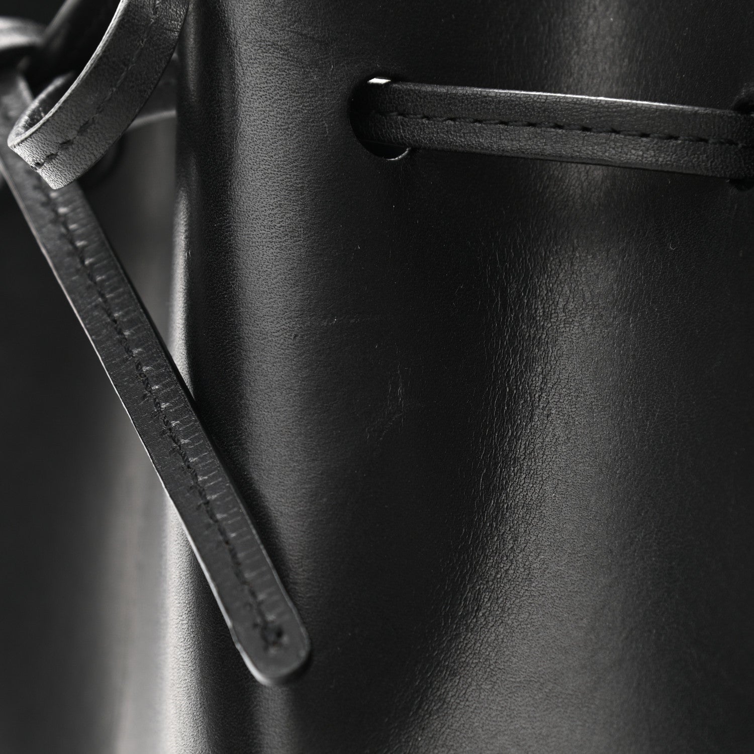 Mansur Gavriel Vegetable Tanned Calfskin Bucket Bag Black Royal 12 of 12