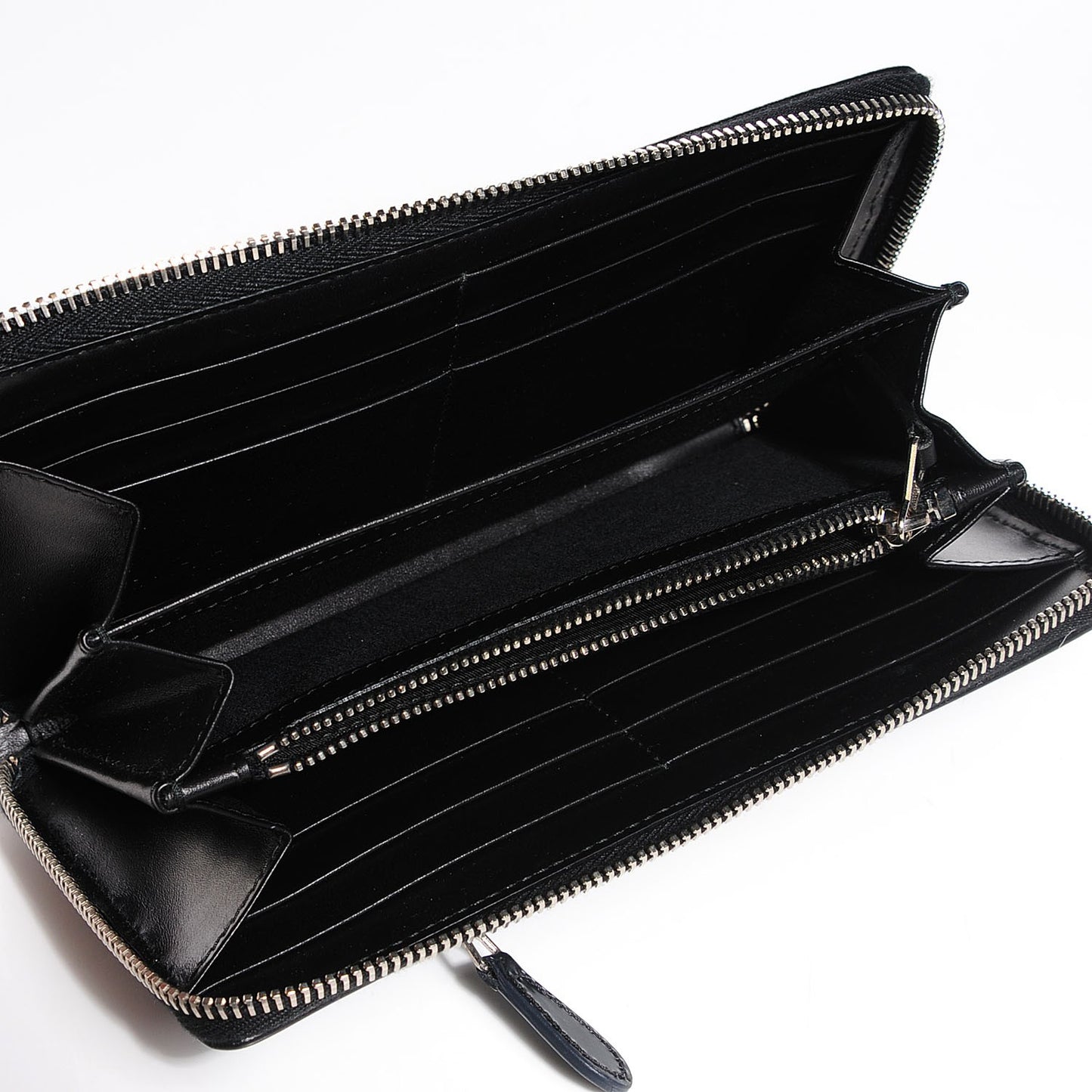 Smooth Calfskin Metallic Patent Giant 12 Silver Hardware Continental Zip Around Wallet Black