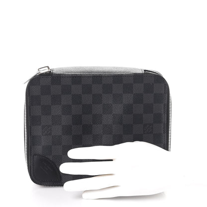 Louis Vuitton Damier Graphite Horizon Accessories Pouch 2 of 9