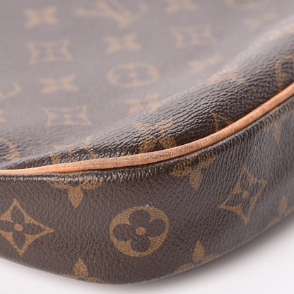 Louis Vuitton Monogram Odeon PM 12 of 30