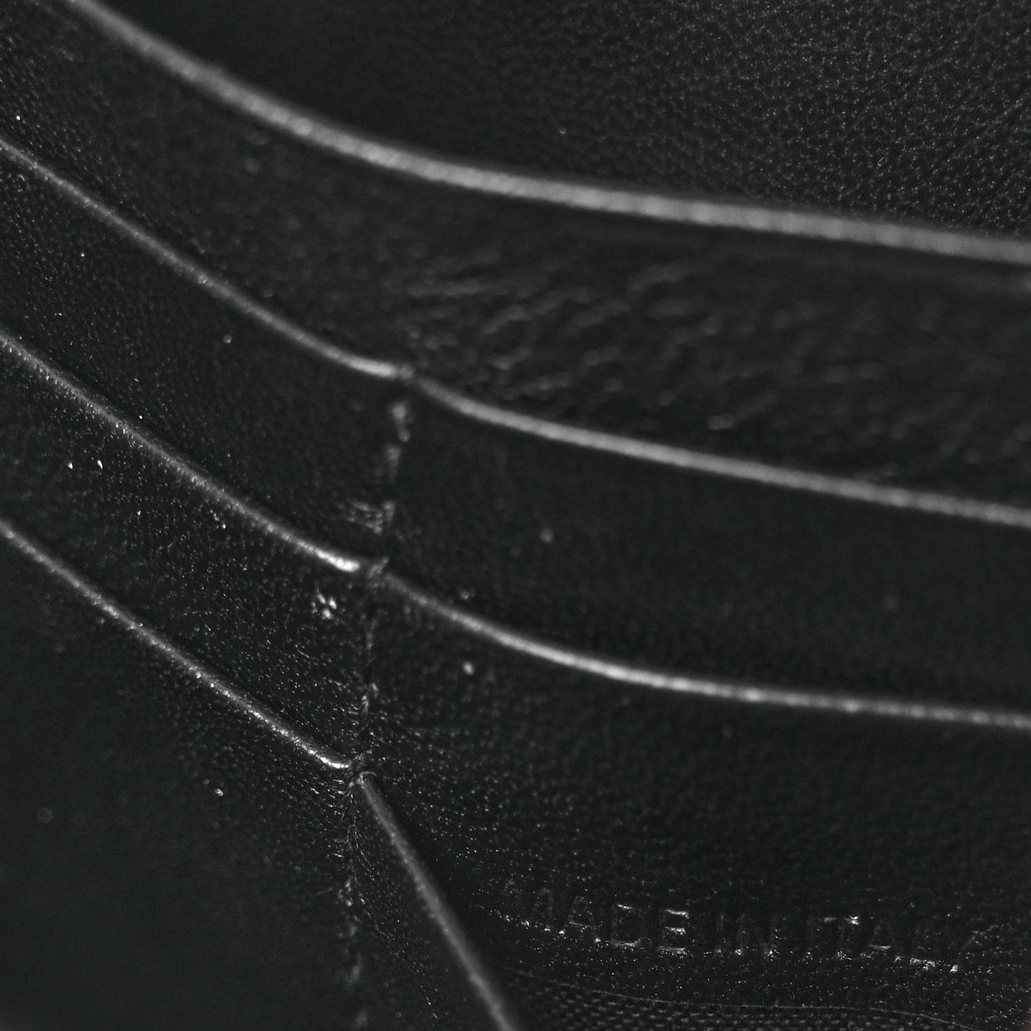 Calfskin New York Skyline Logo Ville Wallet Black