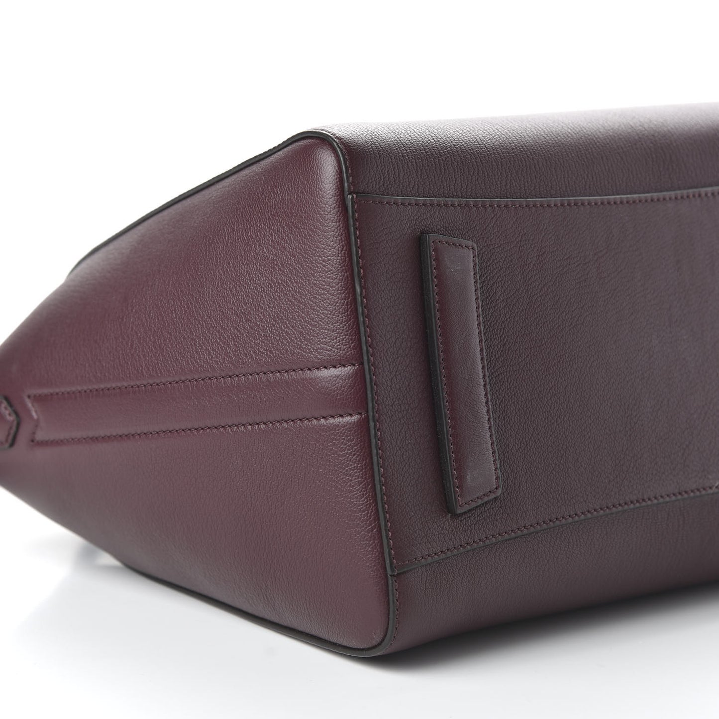 Sugar Goatskin Medium Antigona Aubergine
