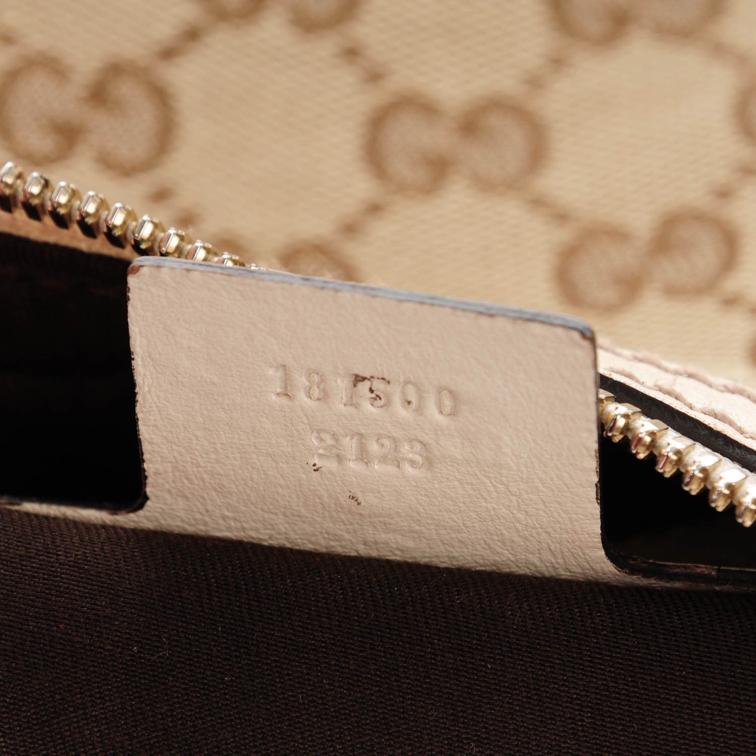 Gucci Monogram GG Royal Hobo Off White 7 of 7