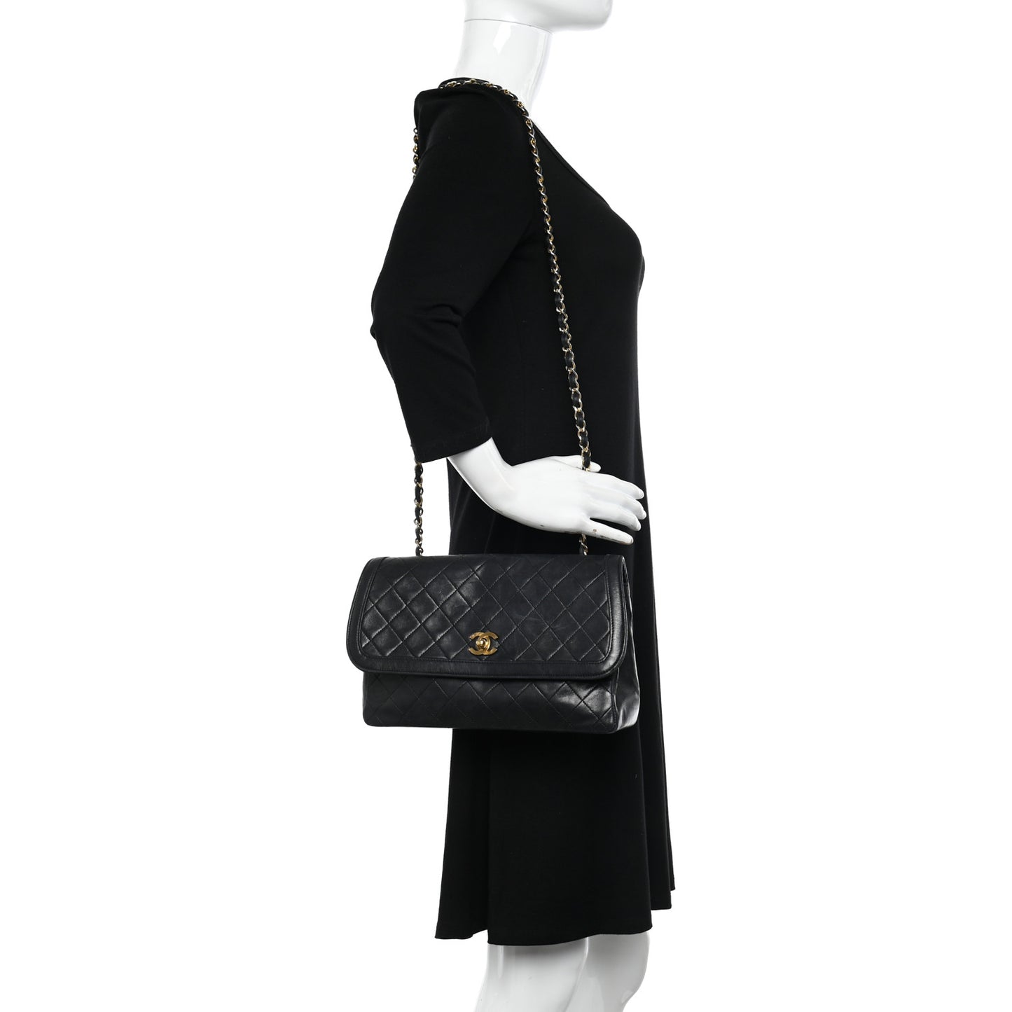 Lambskin Quilted Medium Single Flap Black