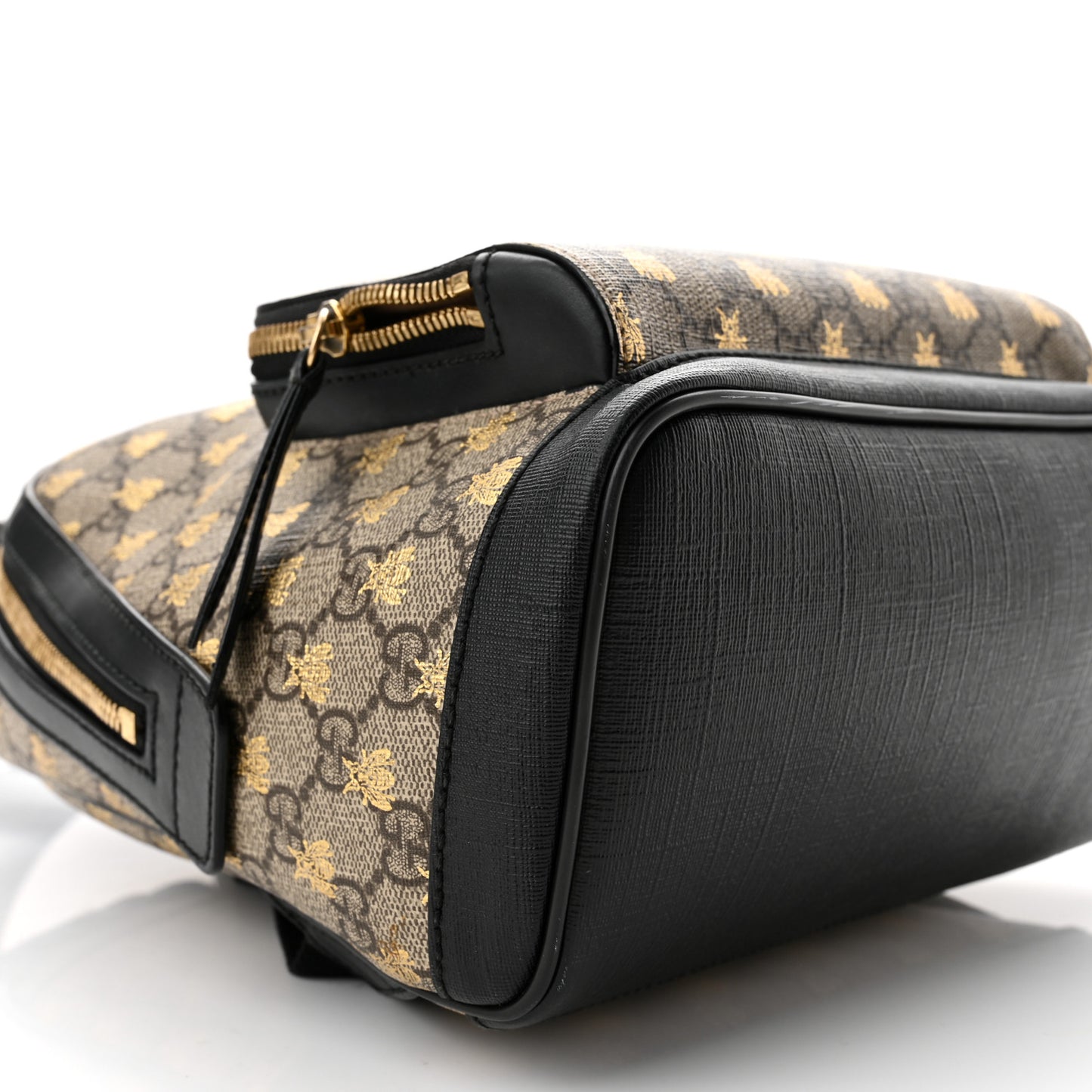 GG Supreme Monogram Bees Print Small Day Backpack Beige Oro Black
