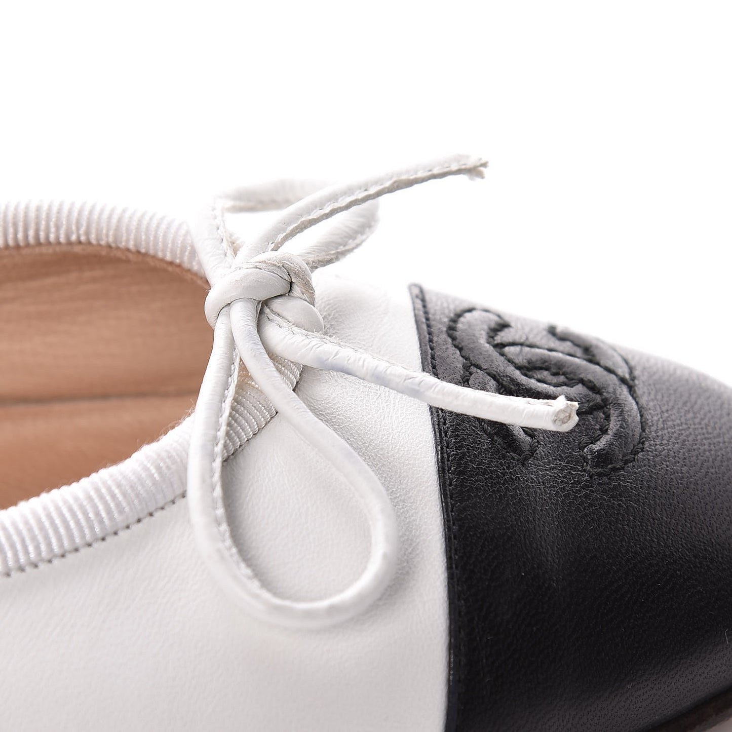 Lambskin Cap Toe Ballerina Flats 38.5 White Black
