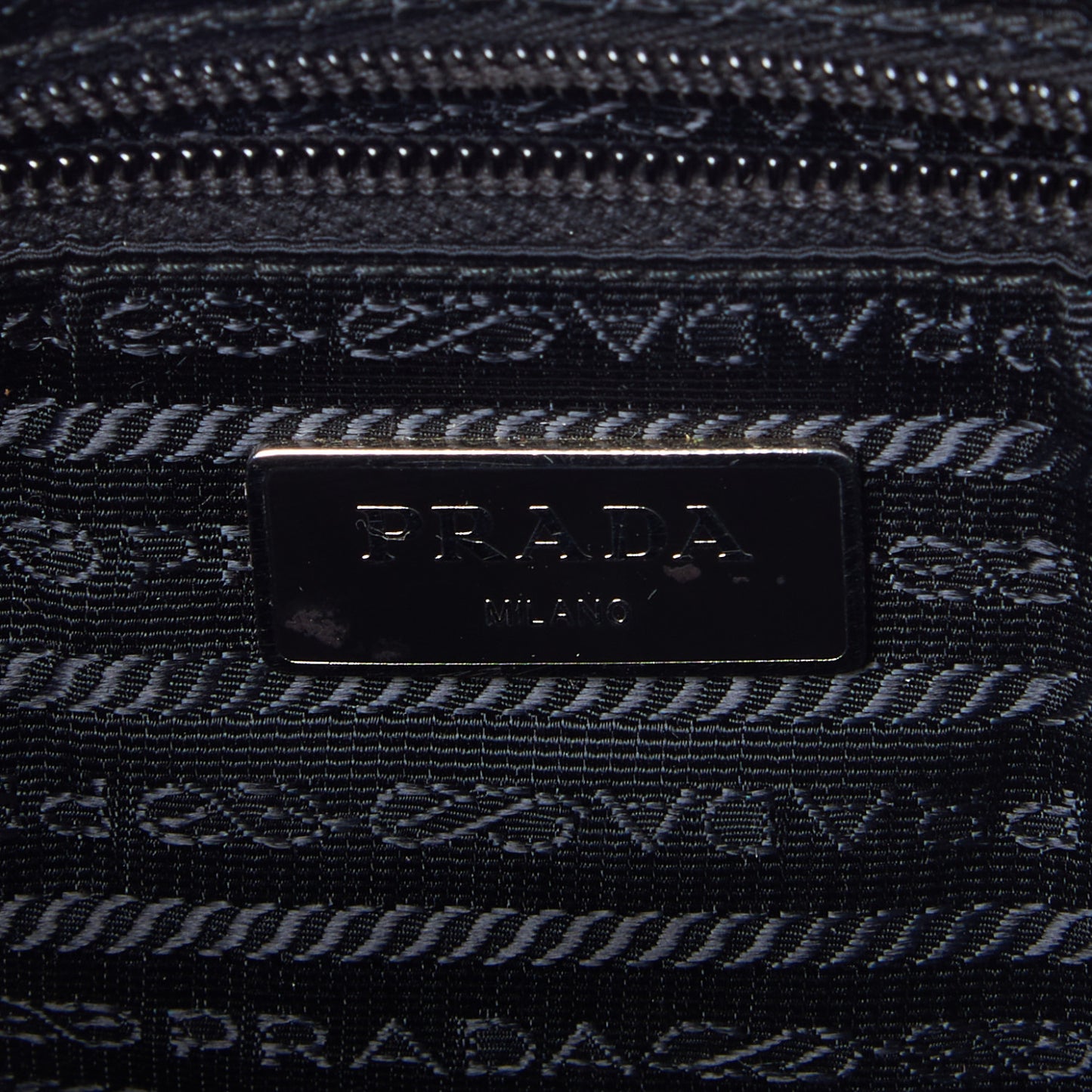 Nylon Flat Messenger Bag Black