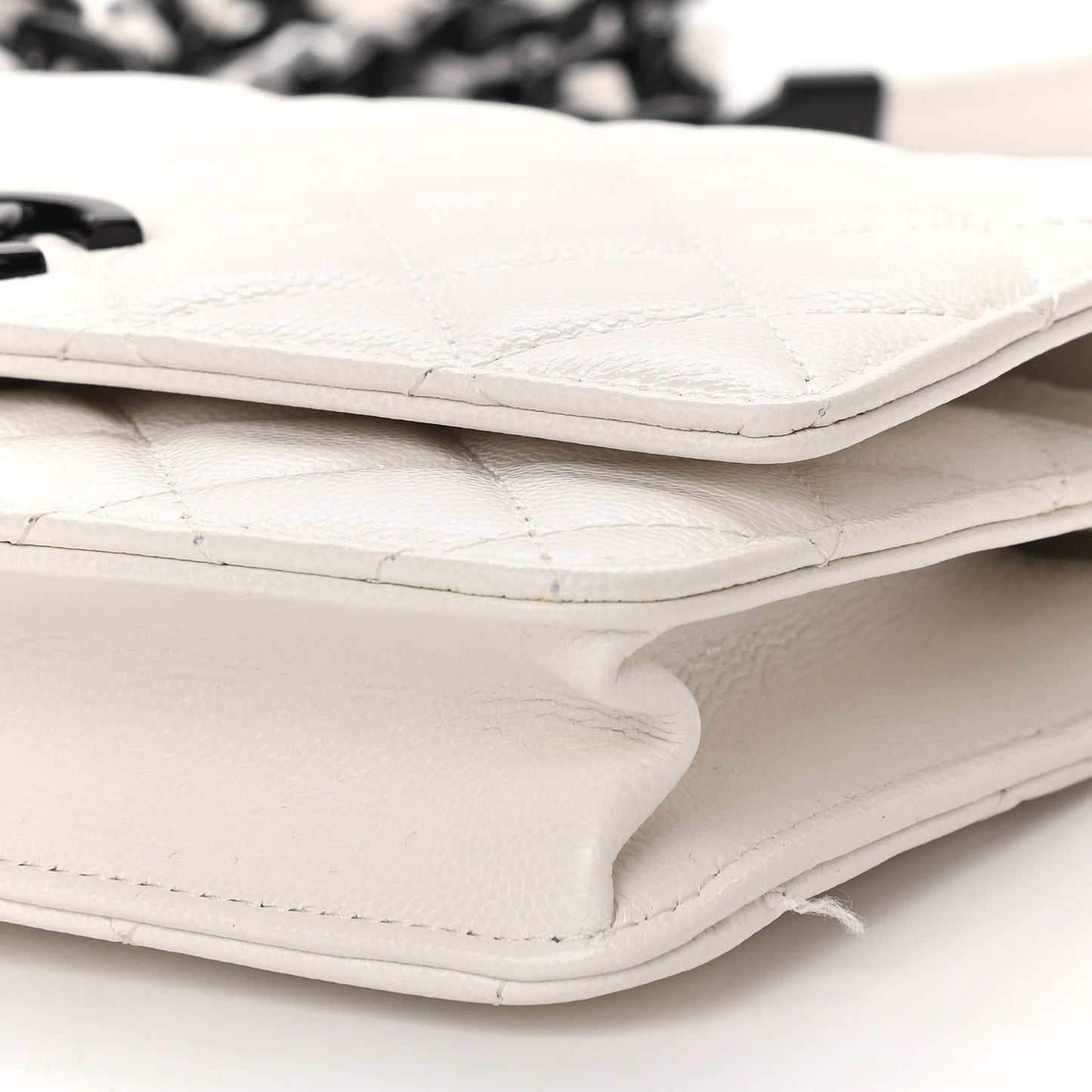 Caviar Quilted My Everything Wallet On Chain WOC White